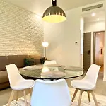 Maxim - Easy Home Booking